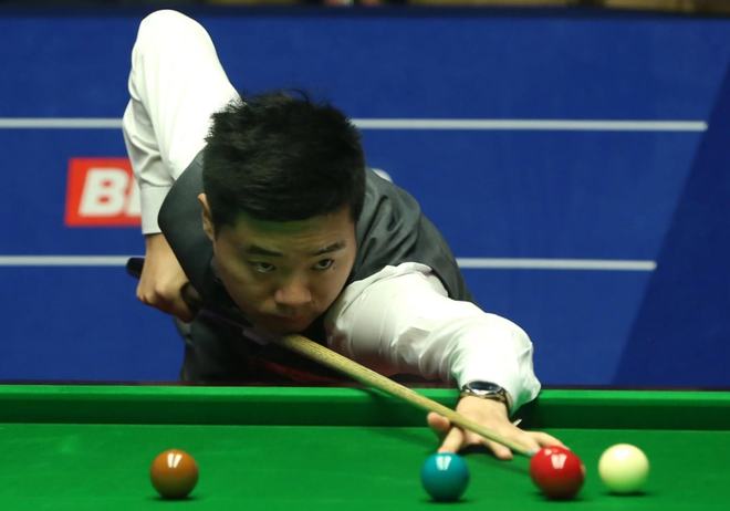 他的两次助 他的两次助