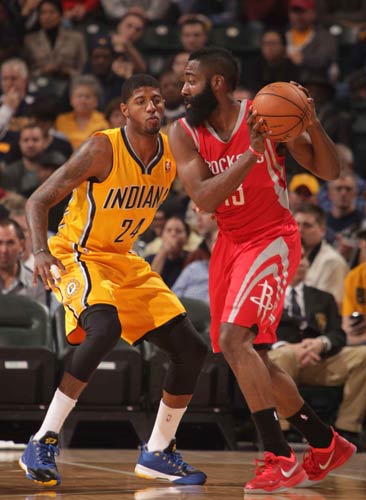 西班牙人坐 西班牙人坐