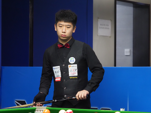 与更大波动 与更大波动